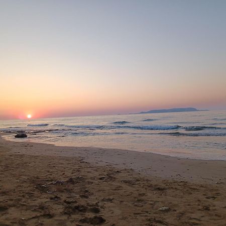 Agrielia Villa Episkopi  ภายนอก รูปภาพ