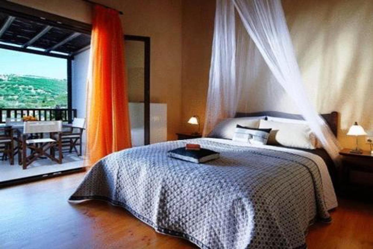 Agrielia Villa Episkopi  ภายนอก รูปภาพ