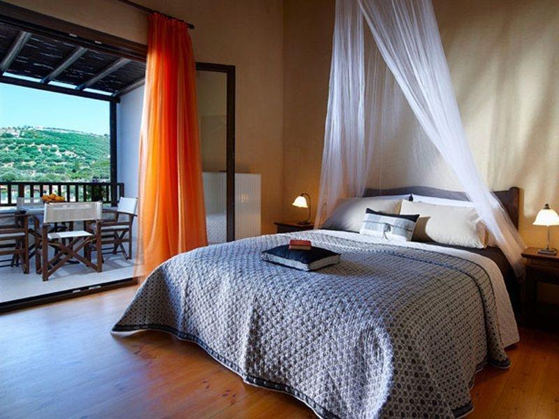 Agrielia Villa Episkopi  ภายนอก รูปภาพ